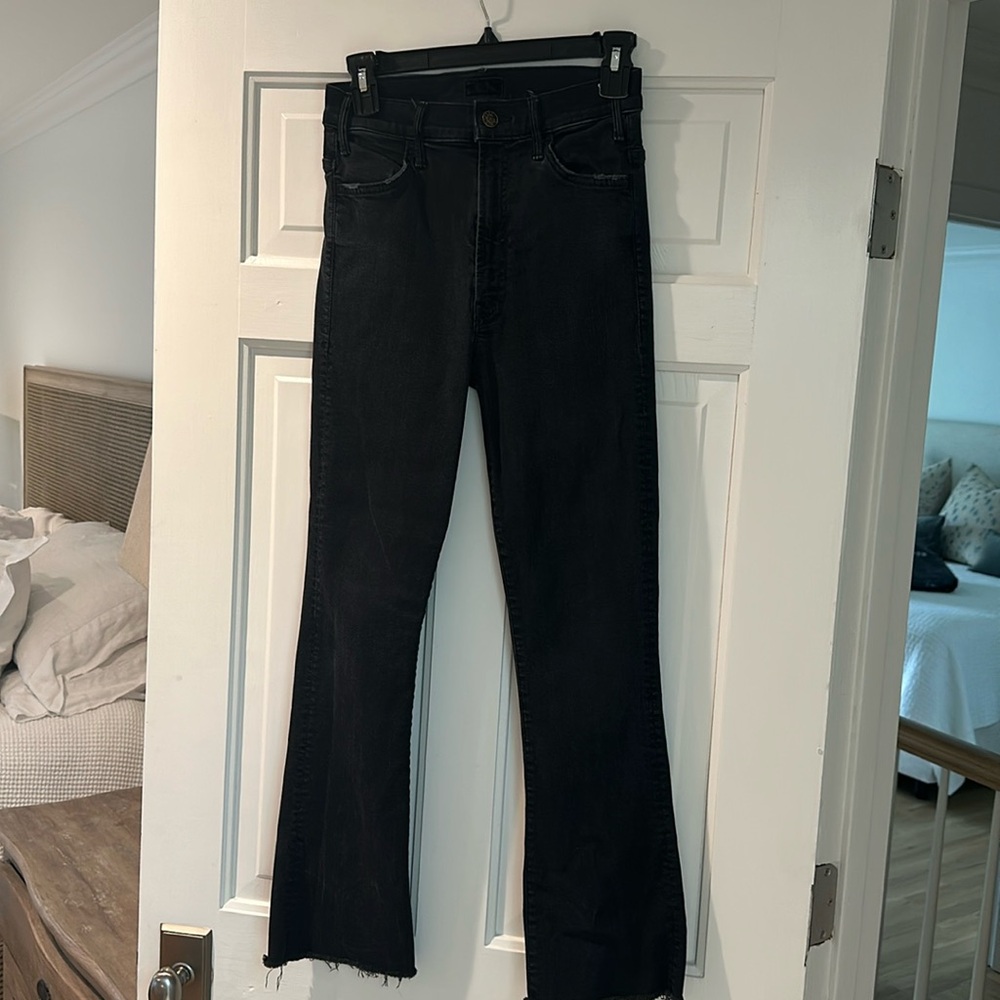 Mother Denim- hustler ankle fray black
